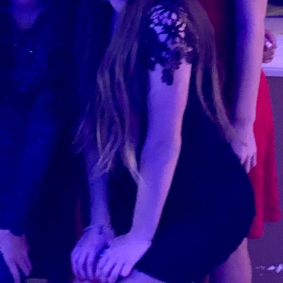 COMME black lace dress! 🧸🖤 - Picture 7 of 8